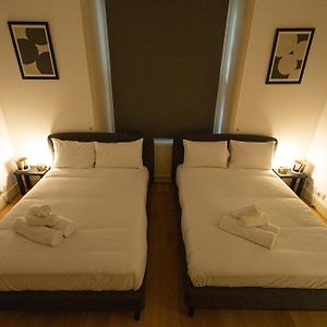 Appartement à 2 Chambres à Coucher