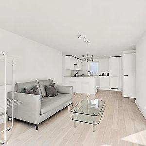 Appartement à 2 Chambres à Coucher