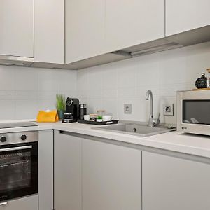 Appartement à 2 Chambres à Coucher