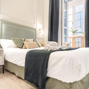 Historic Charm Steps From Top Landmarks By Rems