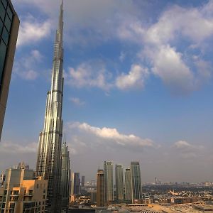 Cloud 40 - Apartment In Downtown With Burj View