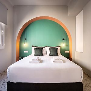 Arches Apartments