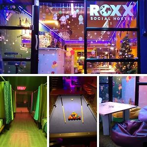 Roxx Social Hostel, Cafe & Bistro
