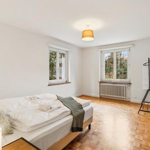 Appartement à 3 Chambres à Coucher