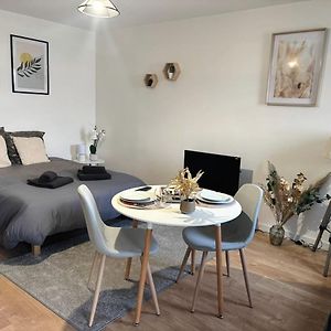Appartement à 2 Chambres à Coucher