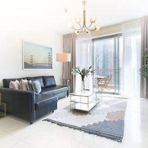 Appartement à 2 Chambres à Coucher