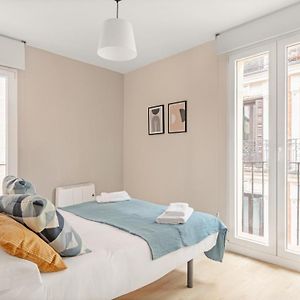Appartement à 2 Chambres à Coucher