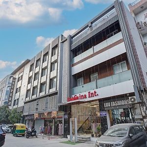 Hotel Saina International New Delhi