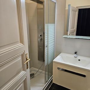 Private Bathroom King Room