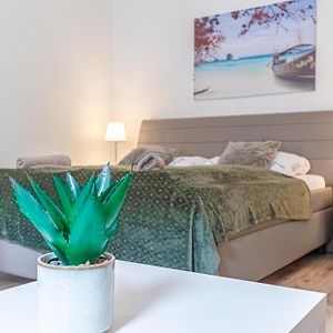 Appartement à 2 Chambres à Coucher