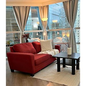 Studio Lit King-Size