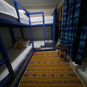 Dormitory Room Mixed