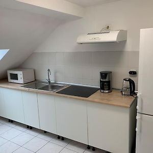 Appartement à 2 Chambres à Coucher