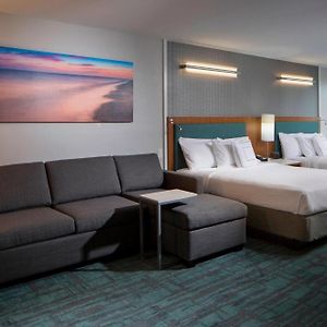 Studio Accessible aux Personnes Malentendantes Lit Queen-Size