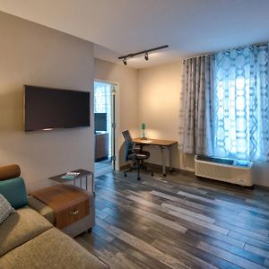 Suite à 1 Chambre à Coucher