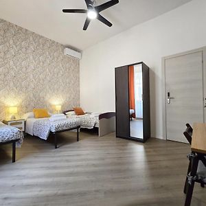 Chambre Triple de Base