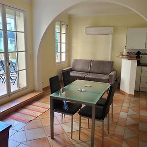 Le Pin Doré