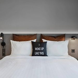 Chambre Lit Queen-Size