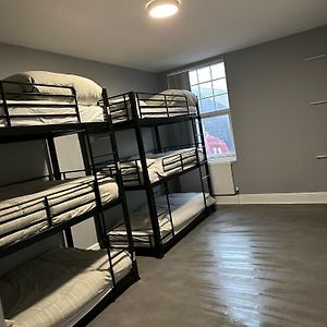 Dormitory Room Mixed