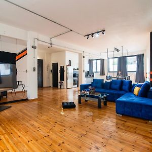 Appartement à 2 Chambres à Coucher