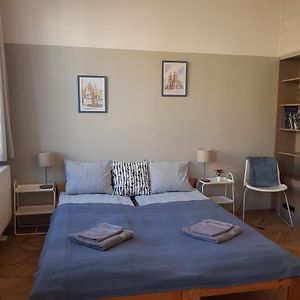 Laykonik Studio City Center