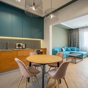 2Bdr District Apartment
