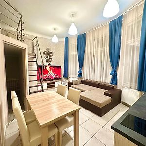 The Pearl Of Vaci Street Residences
