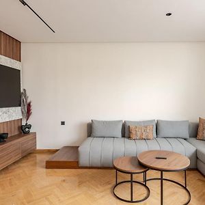 Appartement à 3 Chambres à Coucher