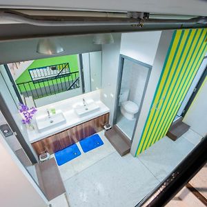 Chambre Juste Pour Hommes Dortoir
