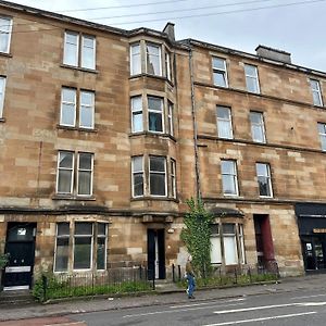 Glasgow Center/West End Apartment