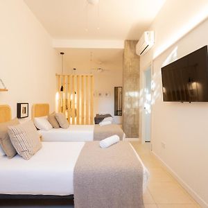 Florit Flats - The Pitiusas Rooms