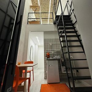Orange Heart Room