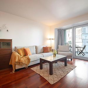 Appartement à 2 Chambres à Coucher