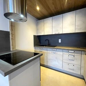 GROTTE AUX FEES A, appartement skis aux pieds