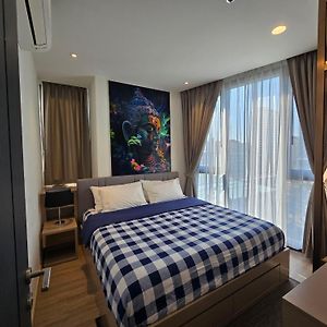 Edge Central Pattaya 2Bdrm Balcony View