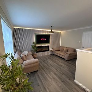 Modern Apartment Near Manchester City Centre