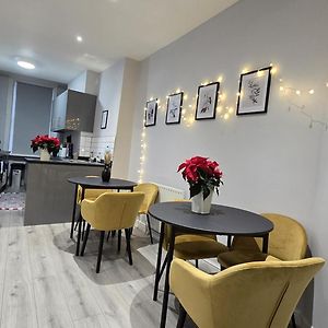 Soho Guest House Room 6