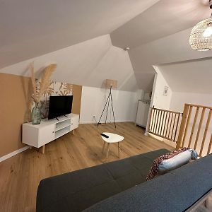 Appartement à 2 Chambres à Coucher