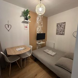 Appartement à 2 Chambres à Coucher
