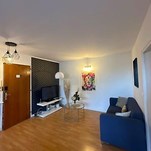 Appartement à 4 Chambres à Coucher