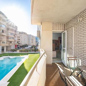 Appartement à 3 Chambres à Coucher