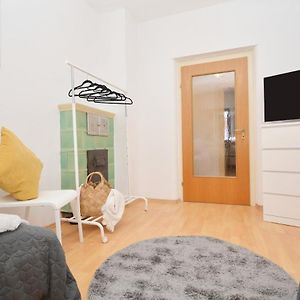 Appartement à 3 Chambres à Coucher