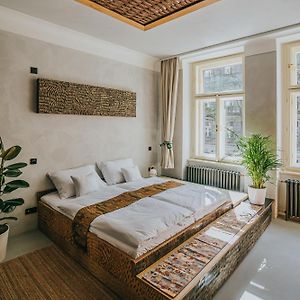 Appartement à 2 Chambres à Coucher