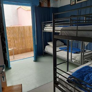 Dormitory Room Mixed