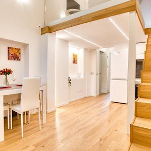 Walk To Navigli - Via Gola - 2 Bedrooms Apt