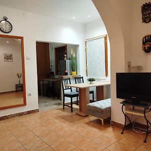Central Victoriei Guesthouse