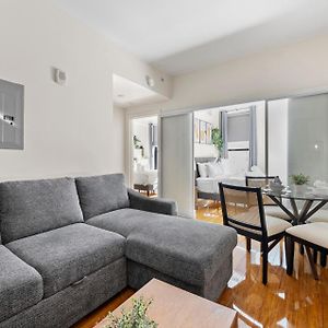 Appartement à 2 Chambres à Coucher