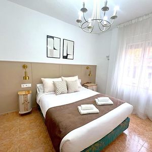 Appartement à 3 Chambres à Coucher