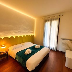 Appartement de Luxe à 2 Chambres à Coucher