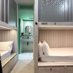 Dormitory Room Mixed